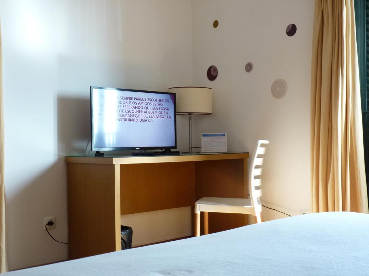 Ponta Delgada Azores Holidays House -B&B - Suites - Self Check-In Keyboard المظهر الخارجي الصورة