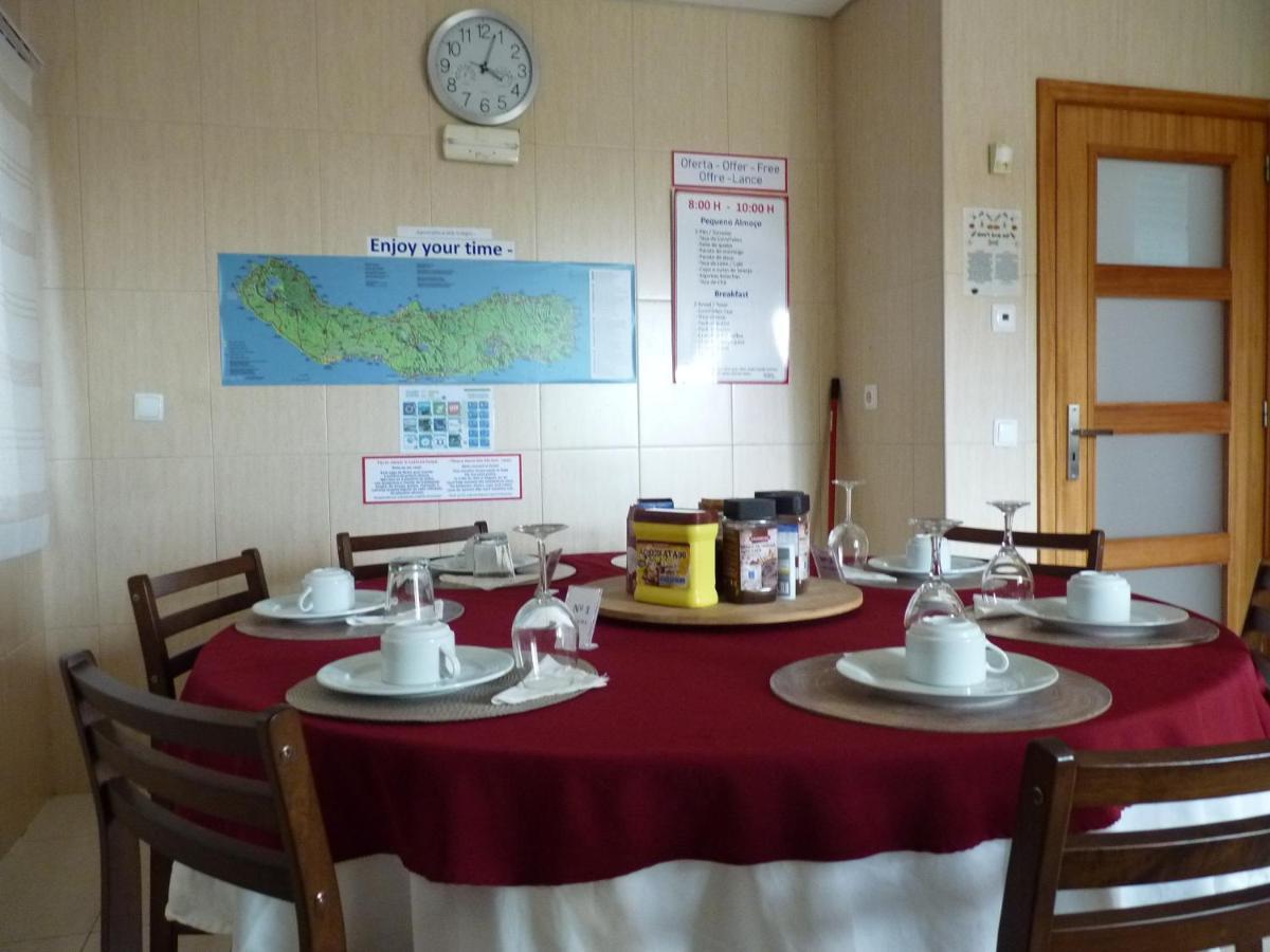 Ponta Delgada Azores Holidays House -B&B - Suites - Self Check-In Keyboard المظهر الخارجي الصورة