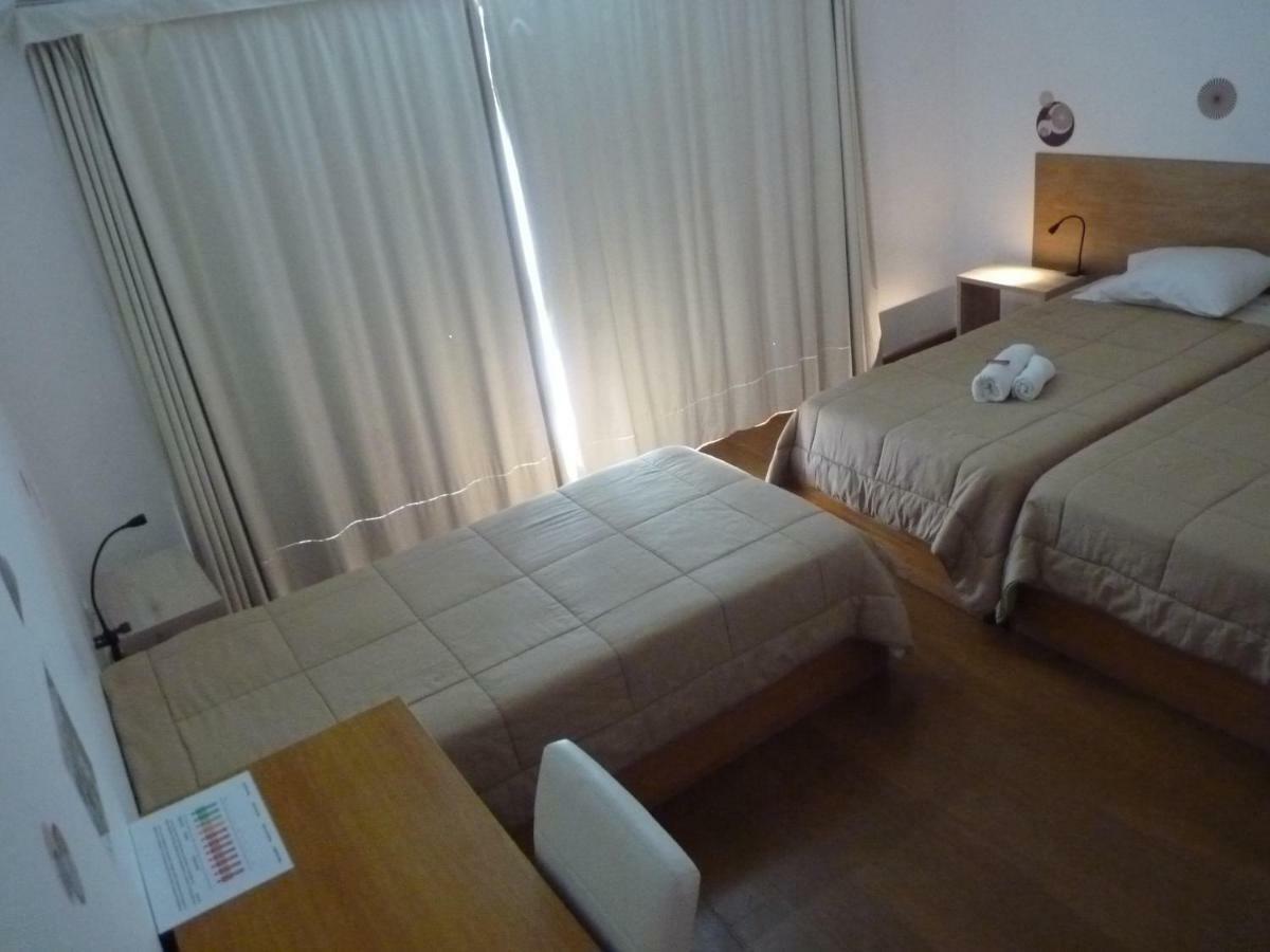 Ponta Delgada Azores Holidays House -B&B - Suites - Self Check-In Keyboard المظهر الخارجي الصورة